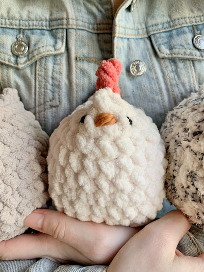 Cluckie the Little Chicken - Amigurumi Crochet Pattern